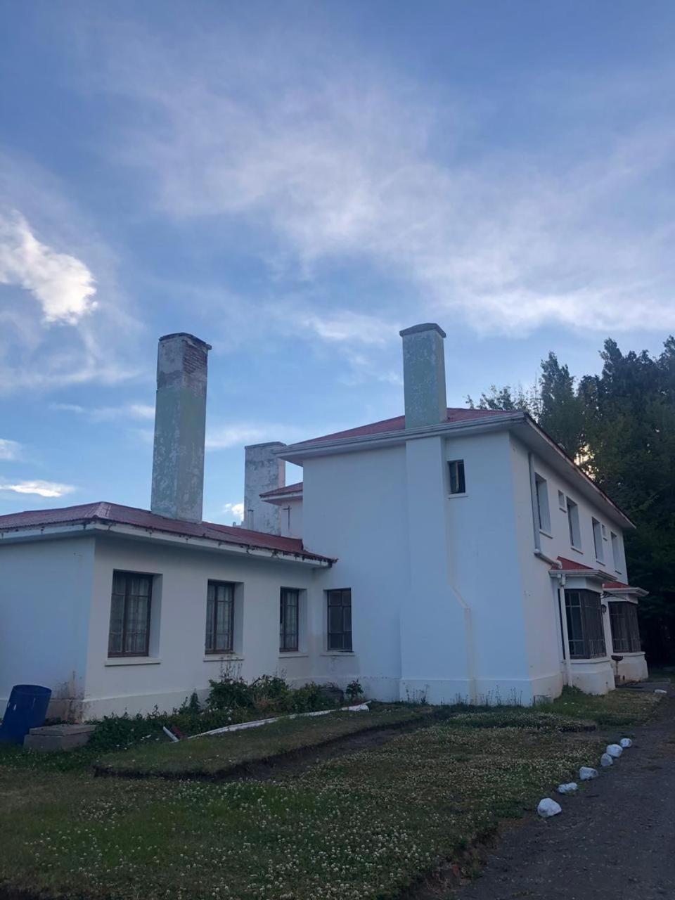 Hosteria Pionero Torres del Paine National Park Exterior foto